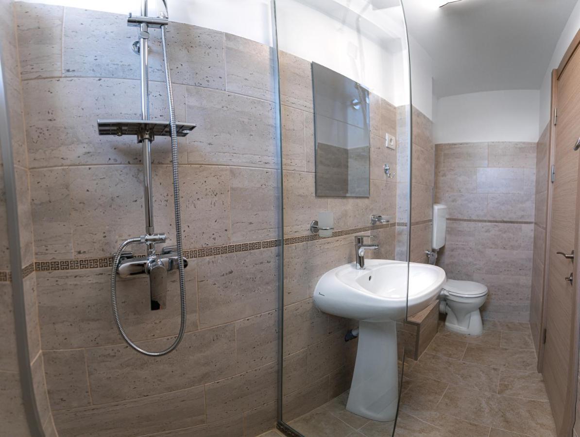 Polu-X Otel Vama Veche Dış mekan fotoğraf