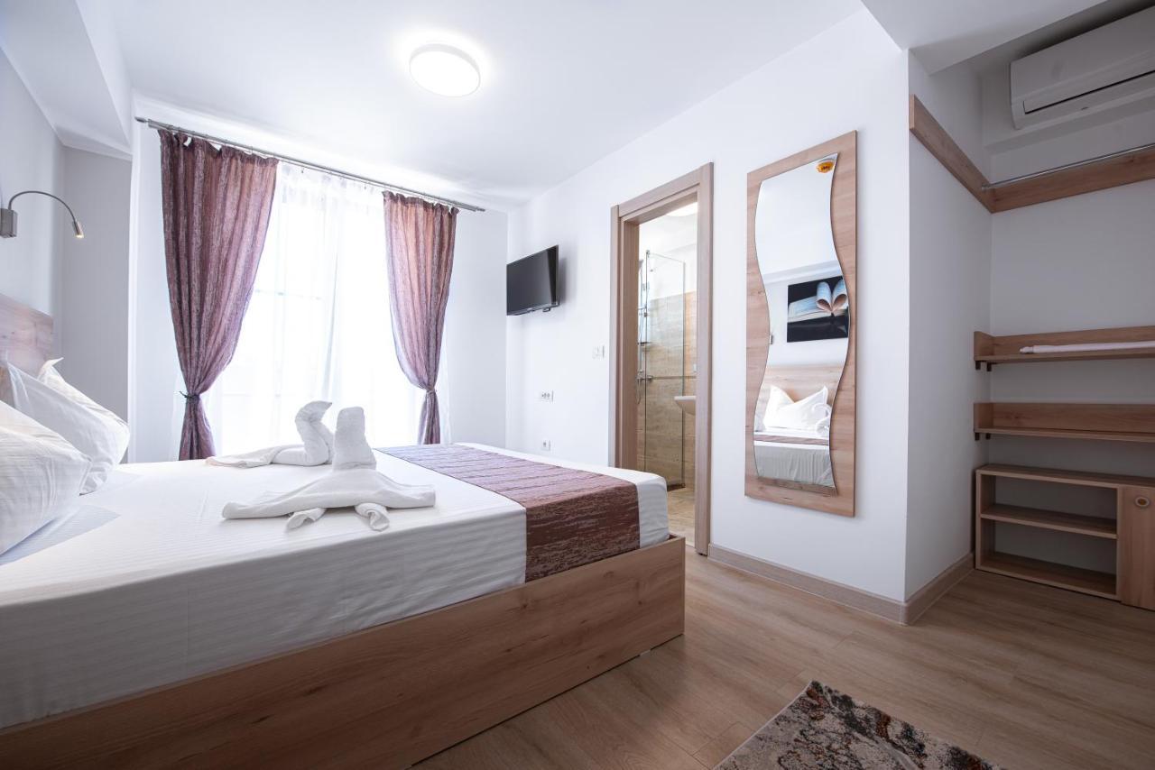 Polu-X Otel Vama Veche Dış mekan fotoğraf