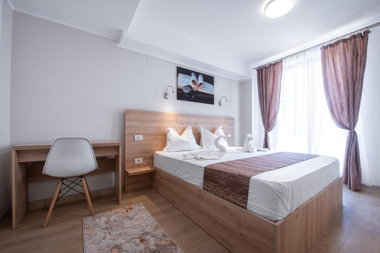 Polu-X Otel Vama Veche Dış mekan fotoğraf