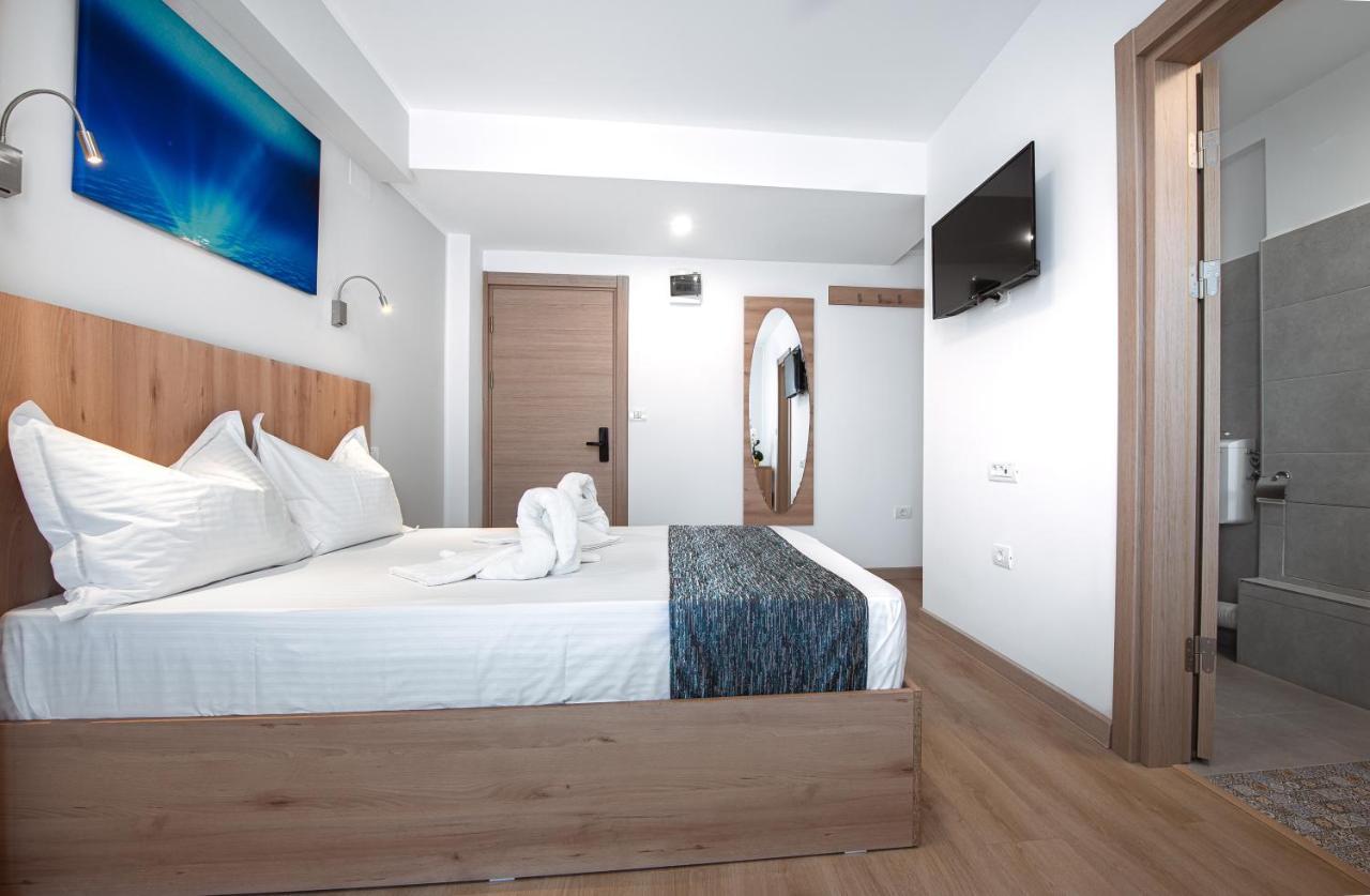 Polu-X Otel Vama Veche Dış mekan fotoğraf
