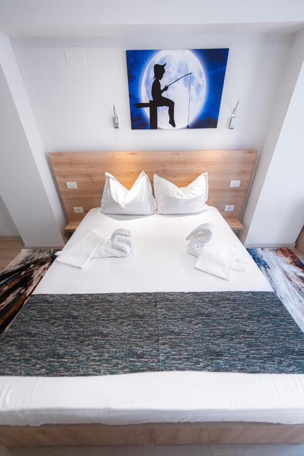 Polu-X Otel Vama Veche Dış mekan fotoğraf